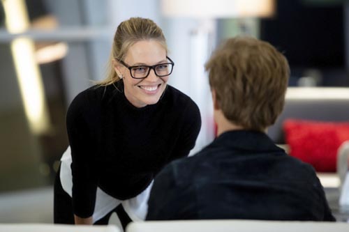 Ryan, Jeri [MacGyver] Photo