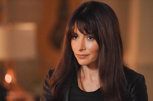 Shahi, Sarah [The Rookie] Photo