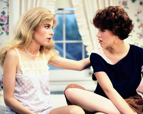 Sixteen Candles [Cast] Photo