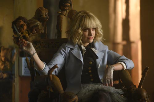 Skarsten, Rachel [Batwoman] Photo