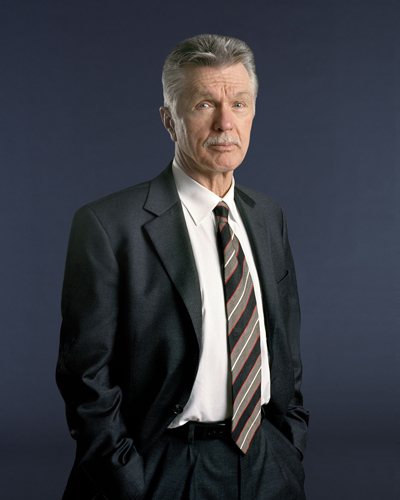 Skerritt, Tom [The Grid] Photo