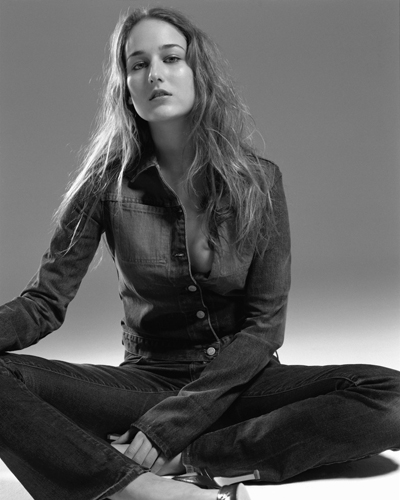 Sobieski, Leelee Photo