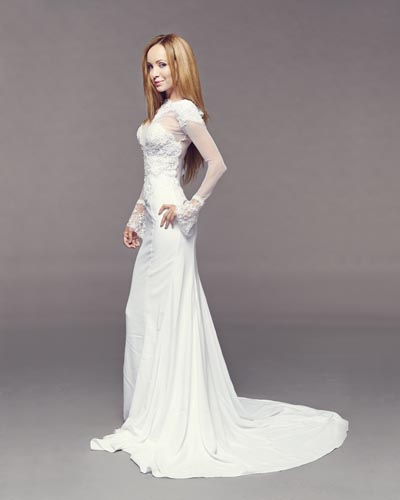 Solo, Ksenia [Lost Girl] Photo