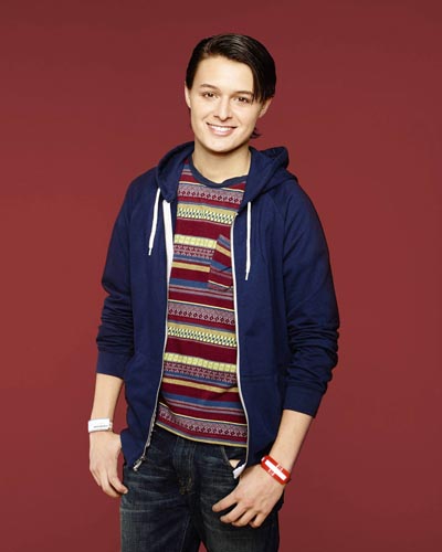 Sotillo, Nolan [Red Band Society] Photo