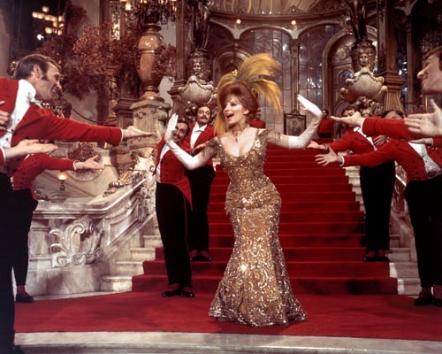 Streisand, Barbara [Holly Dolly] Photo