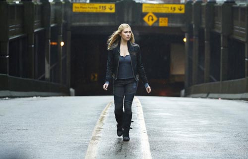 Taylor, Eliza [The 100] Photo