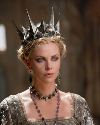 Theron, Charlize [Snow White and the Huntsman] Photo
