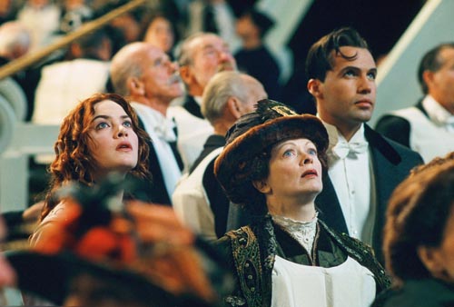Titanic [Cast] Photo