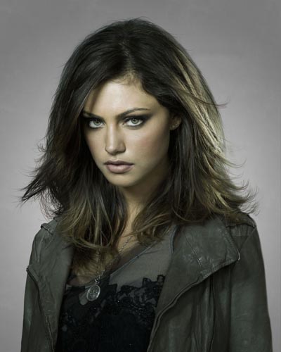 Tonkin, Phoebe [The Secret Circle] Photo