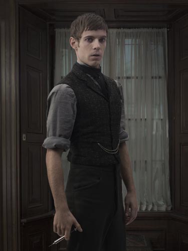 Treadaway, Harry [Penny Dreadful] Photo
