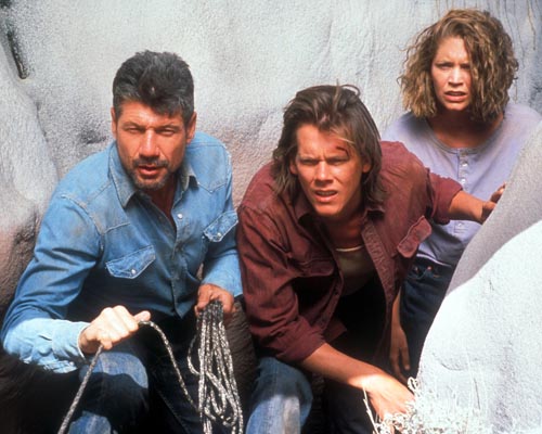 Tremors [Cast] Photo