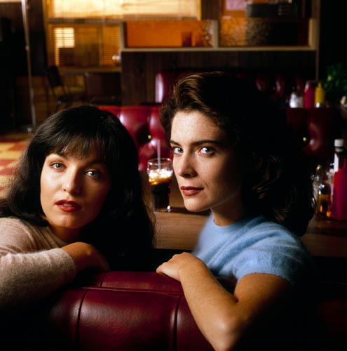 Twin Peaks [Cast] Photo