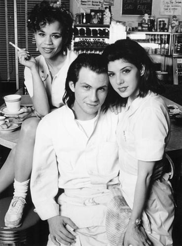 Untamed Heart [Cast] Photo