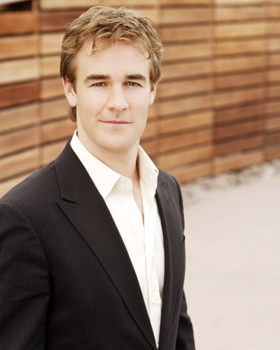 Van Der Beek, James [Football Wives] Photo