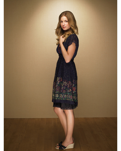 VanCamp, Emily [Brothers and Sisters] Photo