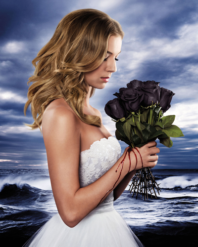 VanCamp, Emily [Revenge] Photo