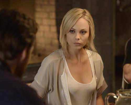 Vandervoort, Laura [Bitten] Photo