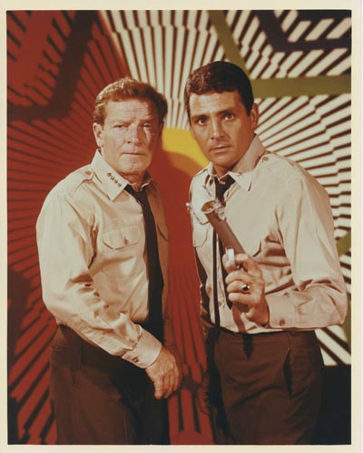 Voyage to the Bottom of the Sea [Cast] Photo