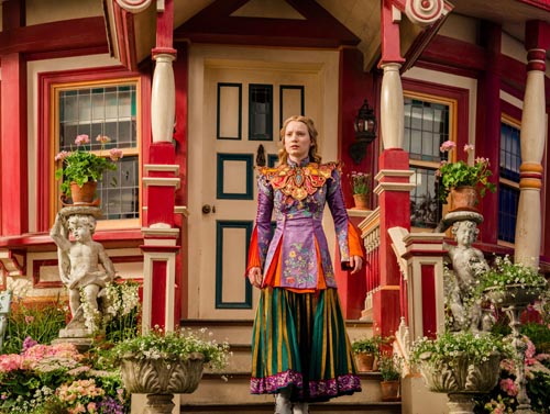 Wasikowsa, Mia [Alice Through the Looking Glass] Photo