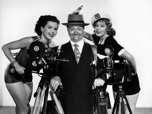 Watch the Birdie [Cast] Photo