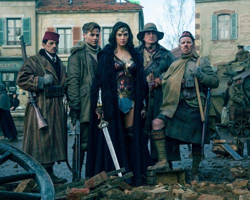 Wonder Woman [Cast] Photo