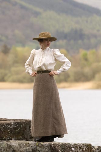 Zellweger, Renee [Miss Potter] Photo