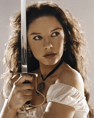 Zeta-Jones, Catherine [The Legend of Zorro] Photo